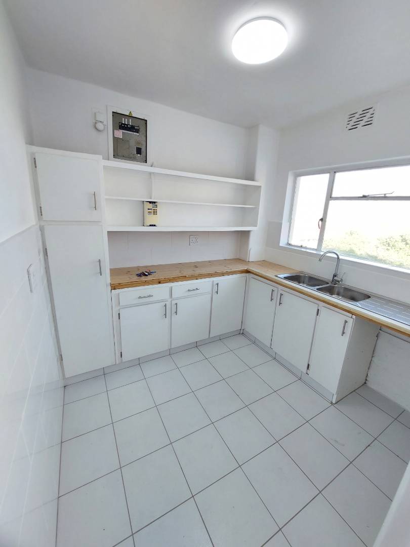 To Let 2 Bedroom Property for Rent in Tamboerskloof Western Cape